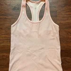 Lululemon swiftly size 6- peach color
